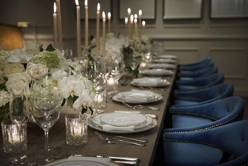 Riggs Washington Dc Hotel Ngoại thất bức ảnh A table set for a dinner party