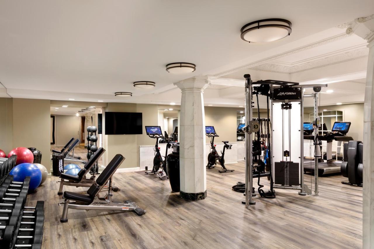 Riggs Washington Dc Hotel Ngoại thất bức ảnh The gym at The Standard East Village